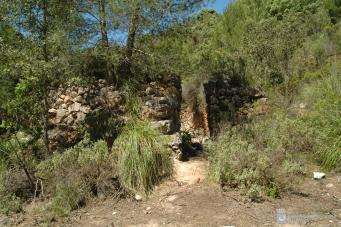 <p>Horno de cal 1 del Torrent de Na Mata, Finca P&uacute;blica Galatz&oacute;, Es Capdell&agrave;</p>